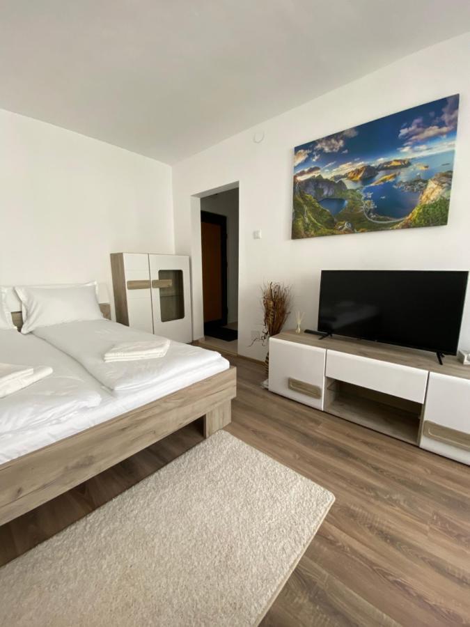 Focus Home Next Miercurea Ciuc Esterno foto